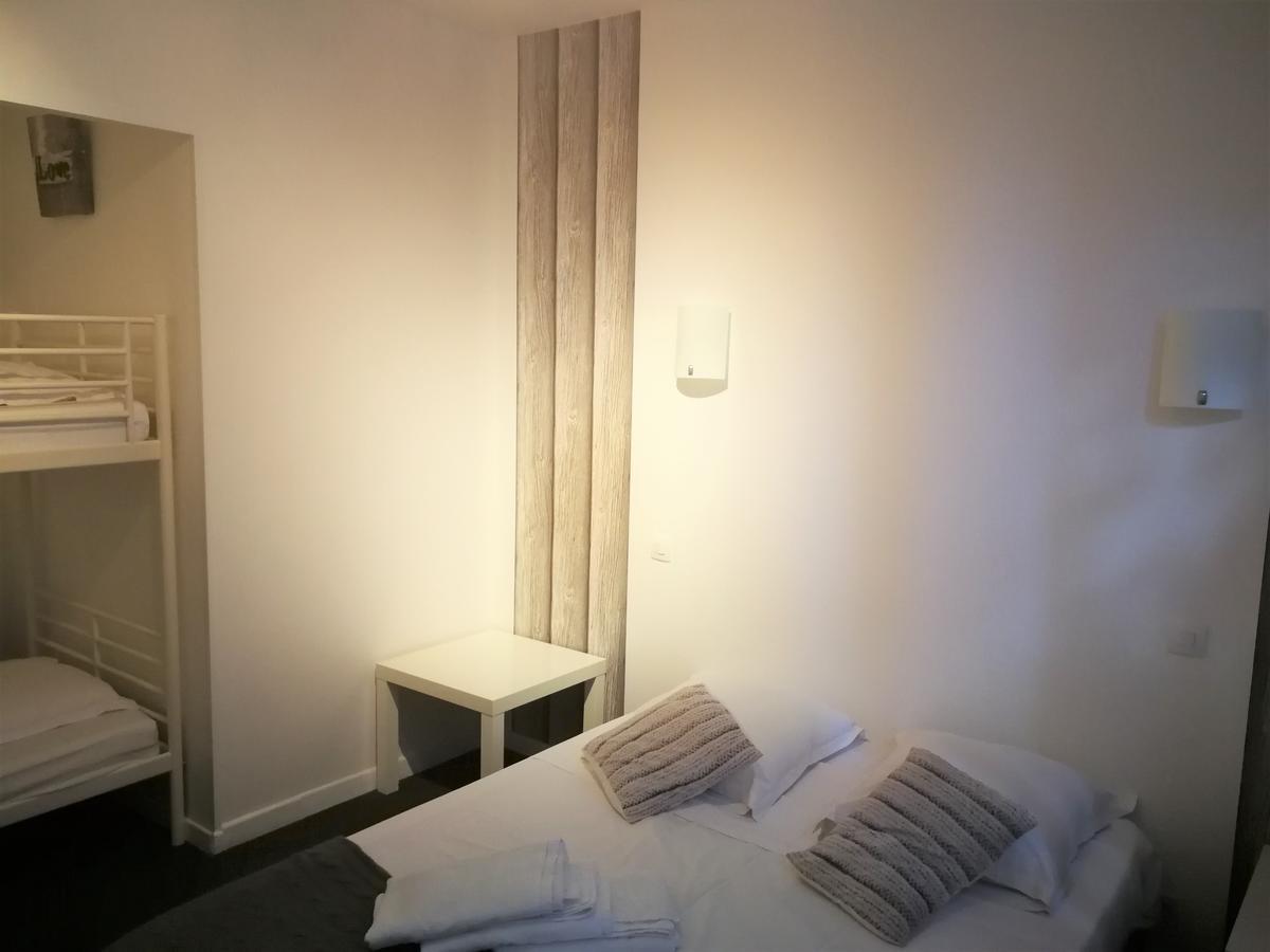 Hotel Terrasses de l'Aven à Orgnac-lʼAven Extérieur photo