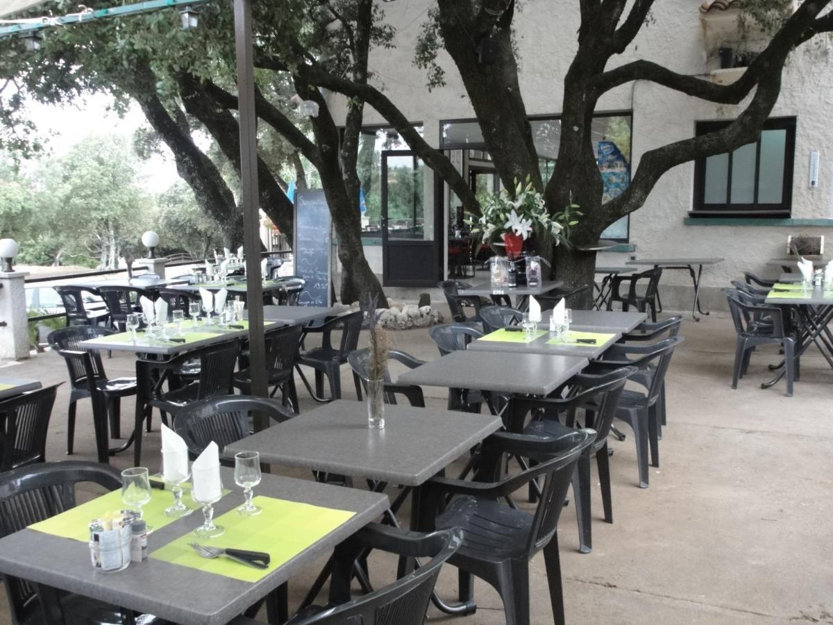 Hotel Terrasses de l'Aven à Orgnac-lʼAven Extérieur photo
